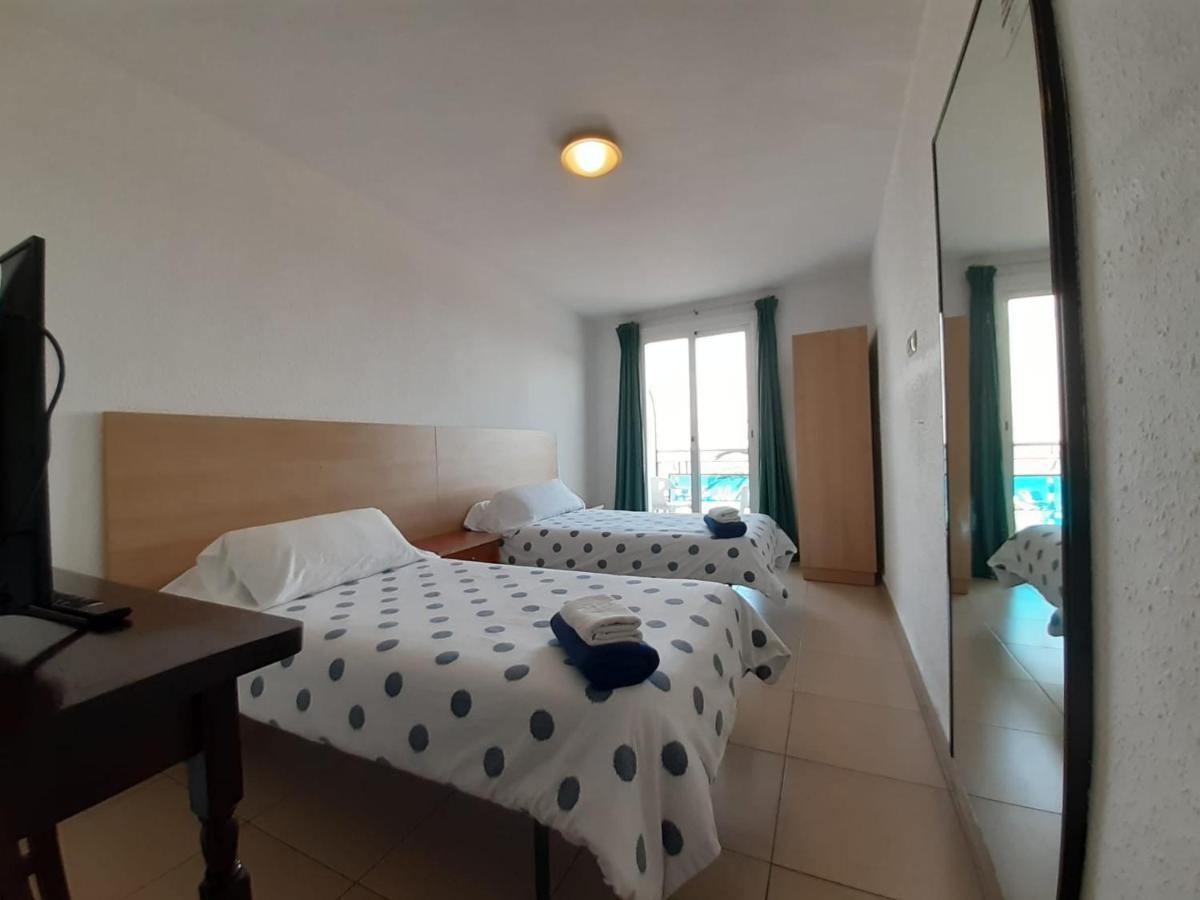 Hostal Mozaik Lloret Lloret de Mar Buitenkant foto