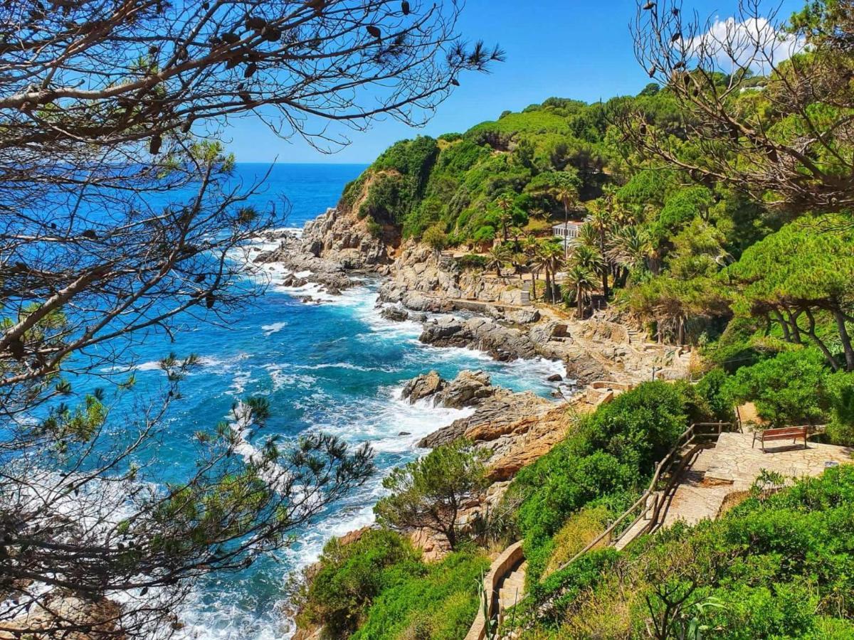 Hostal Mozaik Lloret Lloret de Mar Buitenkant foto