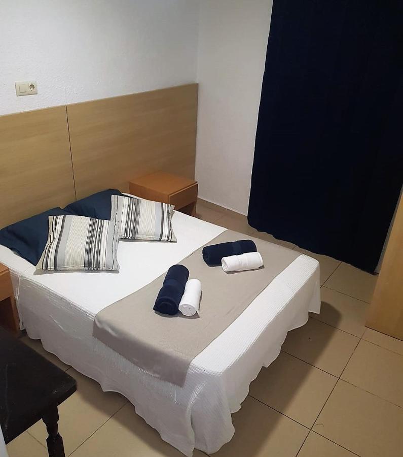 Hostal Mozaik Lloret Lloret de Mar Buitenkant foto