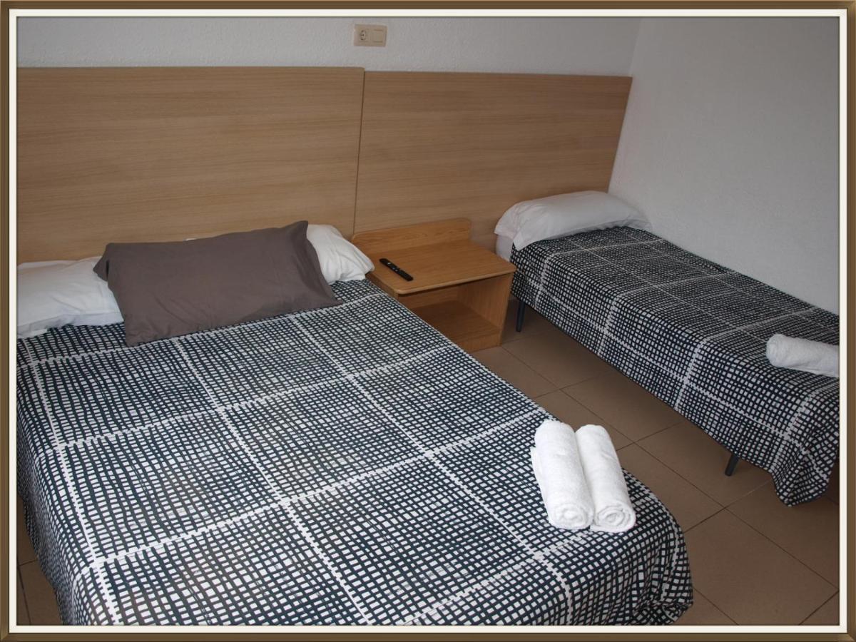 Hostal Mozaik Lloret Lloret de Mar Buitenkant foto
